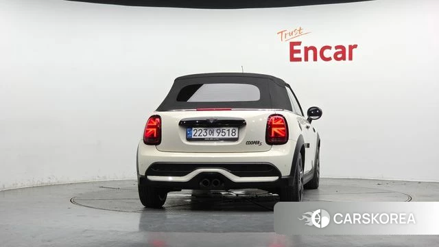 Mini Cooper S Convertible id 4631959 из Кореи 23
