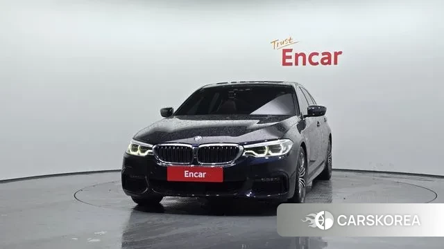 BMW 5 Series (G30) id 3417826 из Кореи 13