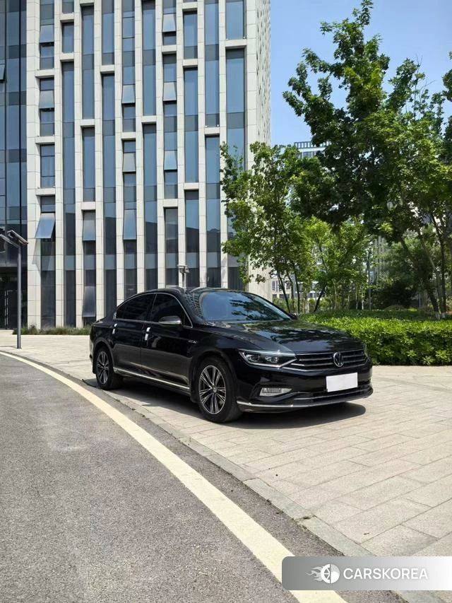 Volkswagen Magotan 2021 Черный из Китая, фото 3