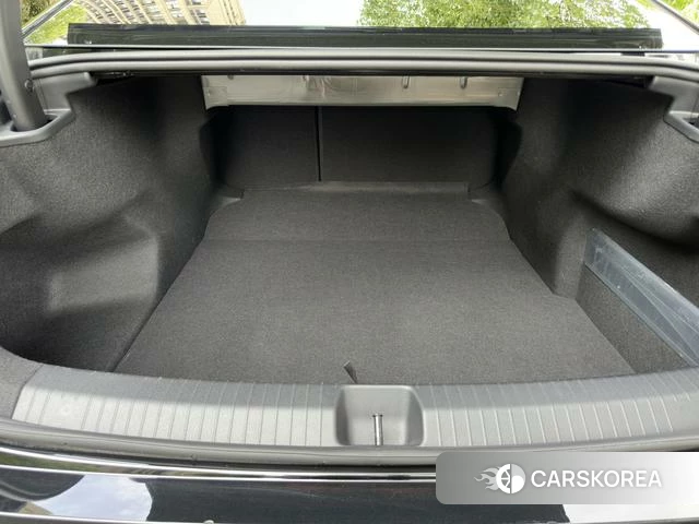 Volkswagen Magotan id 4290972 из Китая 11