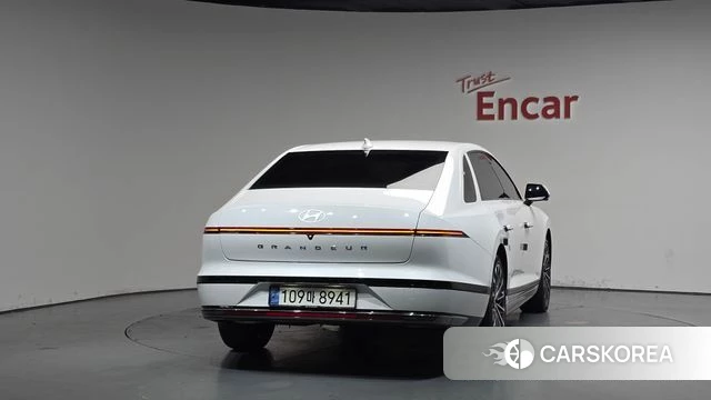 Hyundai Grandeur Hybrid (GN7) id 4381518 из Кореи 23
