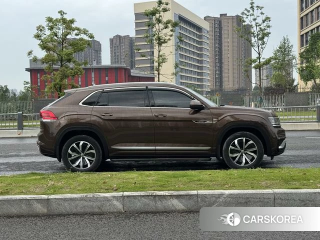 Volkswagen Tourang id 4259781 из Китая 10