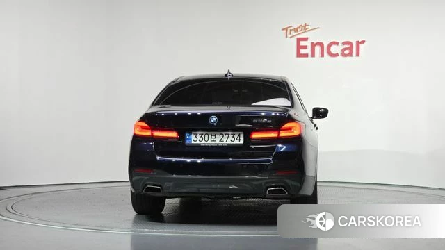 BMW 5 Series (G30) id 3865576 из Кореи 13