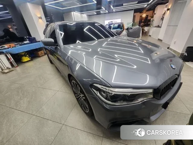 BMW 5 Series (G30) 2019 Серый из Кореи, фото 3
