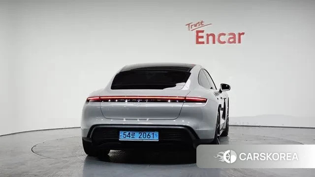 Porsche Taycan id 3518538 из Кореи 13