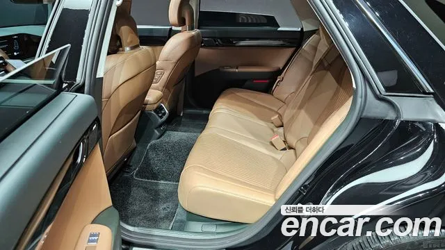 Hyundai Grandeur (GN7) id 2704461 из Кореи 13