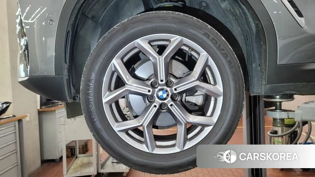 BMW X3 (G01) 2022 Серый из Кореи, фото 3