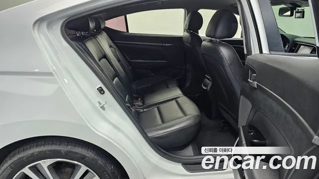 Hyundai Avante AD id 2565879 из Кореи 13