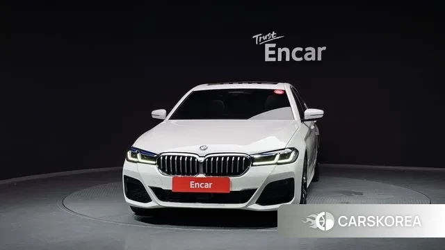 BMW 5 Series (G30) id 2968855 из Кореи 13