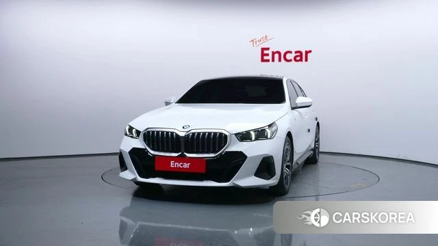 BMW 5 Series (G60) id 4229875 из Кореи 13