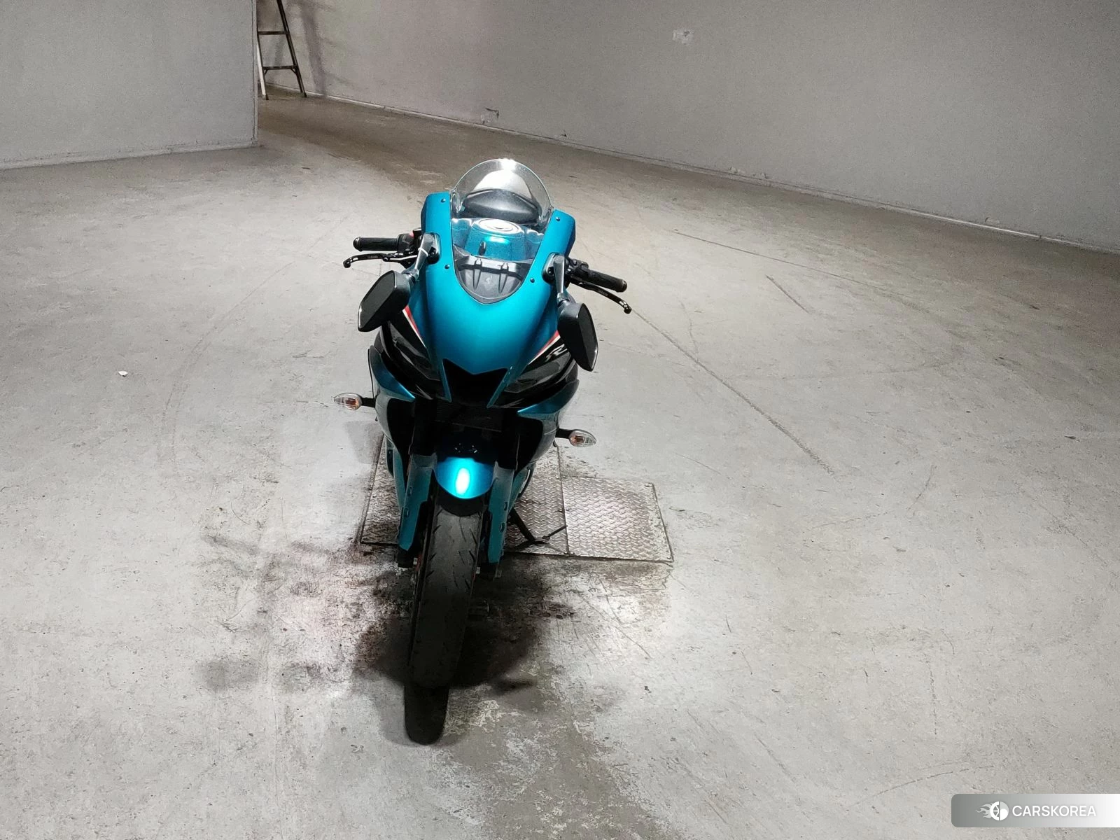 Yamaha YZF-R3 2021 из Японии, фото 2