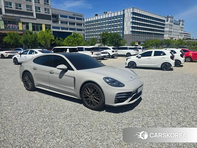 Porsche Panamera (971) 2022 Серебристо-серый из Кореи, фото 4