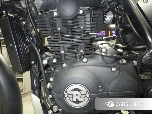 Engine photo