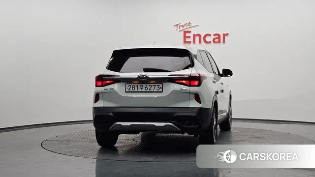 Kia Seltos id 3464317 из Кореи 13