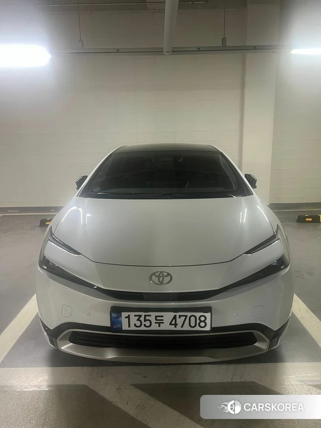Toyota Prius 5th Generation 2024 Белый из Кореи, фото 3