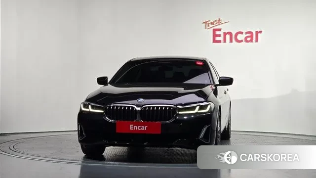 BMW 5 Series (G30) id 3373443 из Кореи 13