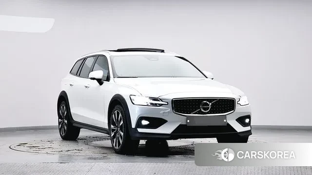 Volvo V60 Cross-Country 2nd Generation id 3614890 из Кореи 13