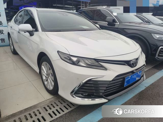 Toyota Camry 2021 Белый из Китая, фото 6
