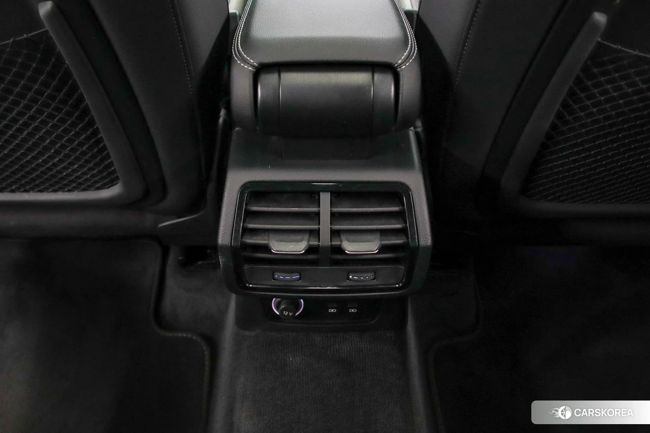 Audi Q3 id 4413440 из Китая 17