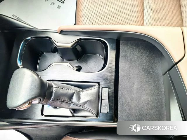 Lexus ES id 4182733 из Китая 8