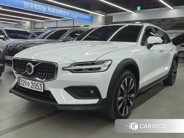 Volvo V60 Cross-Country 2nd Generation id 4599930 из Кореи 13