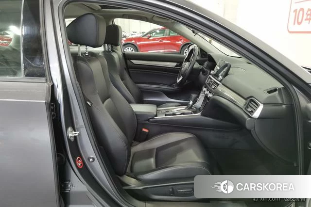 Honda Accord id 4273358 из Китая 17