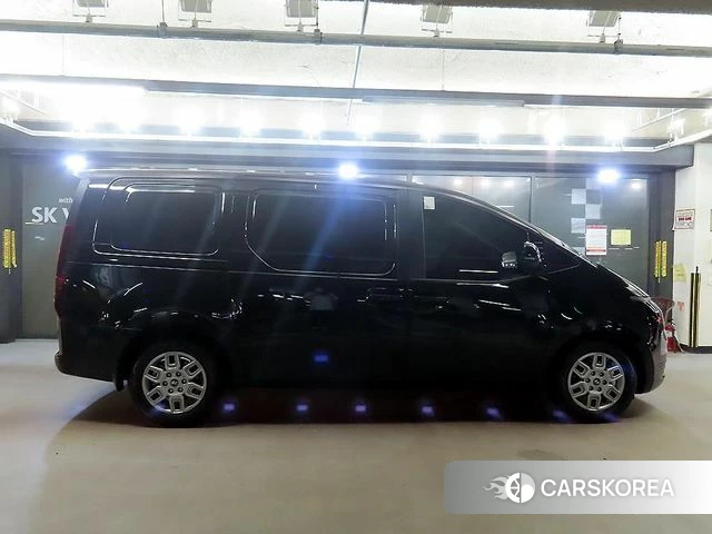 Hyundai Staria id 4511198 из Кореи 13