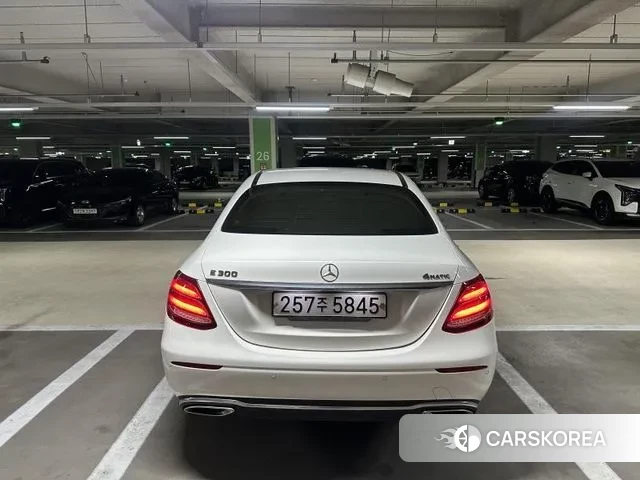 Mercedes-Benz E-Class W213 id 3045612 из Кореи 9