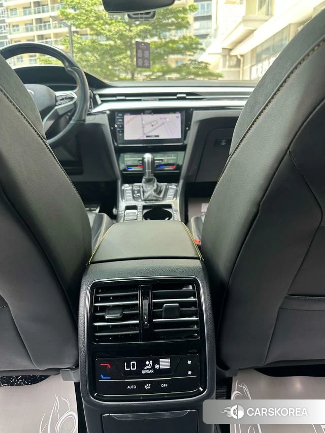 Volkswagen CC id 4279293 из Китая 16