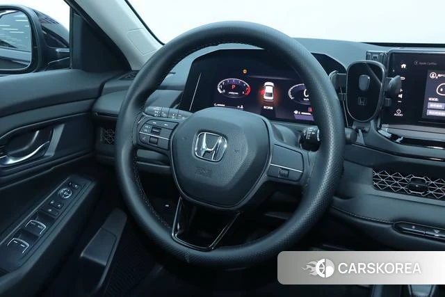 Honda Accord id 3920726 из Китая 16