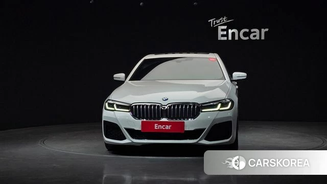 BMW 5 Series (G30) id 4303033 из Кореи 23