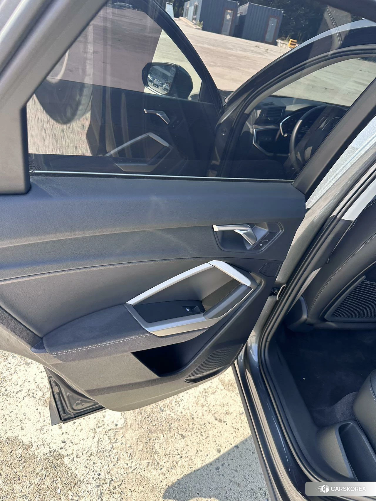 Audi Q3 id 4510291 из Китая 18