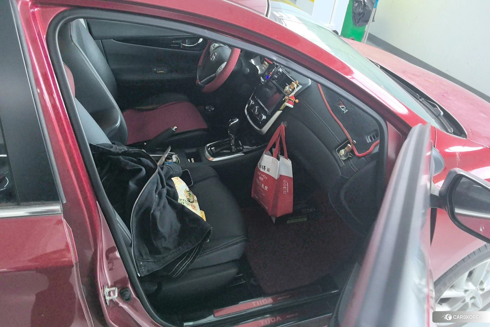 Nissan TIIDA id 4461787 из Китая 10