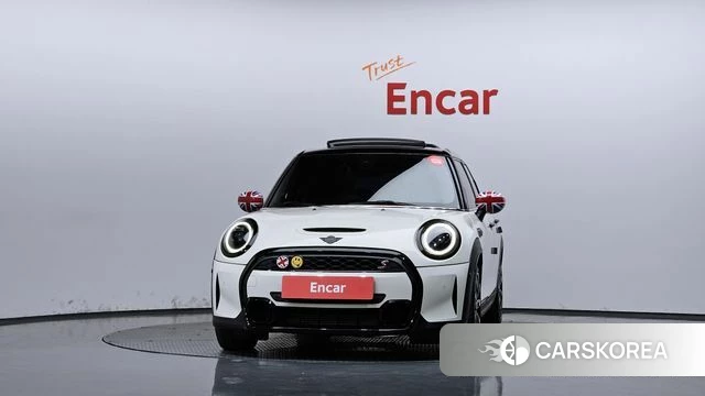 Mini Cooper S id 4863701 из Кореи 23