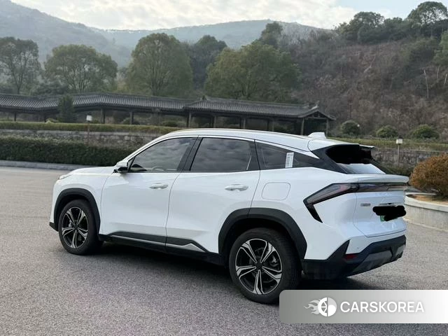Geely Galaxy Galaxy L7 2025 Белый из Китая, фото 3