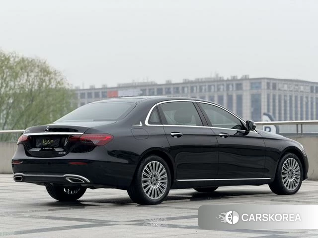 Mercedes-Benz E-class id 4306910 из Китая 11