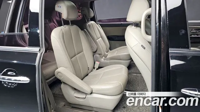 Kia All New Carnival id 2596197 из Кореи 13