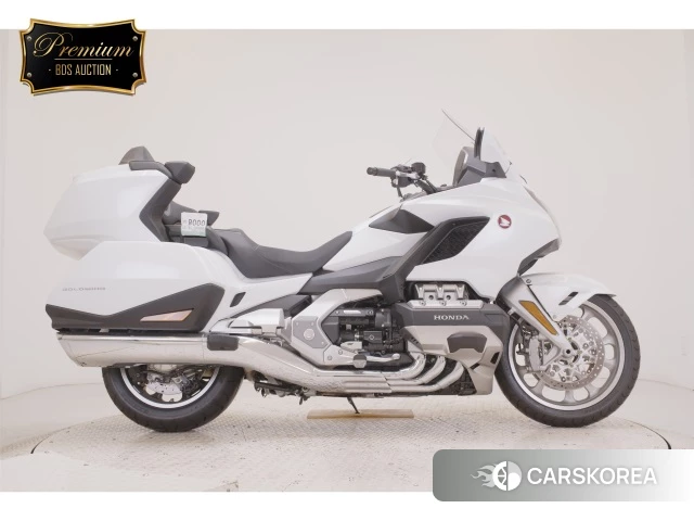 Проданный Honda GL1800 TOUR DCT 2026 из Японии, фото 2