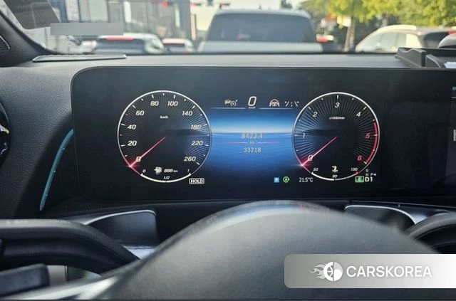 Mercedes-Benz GLB-Class X247 2024 Белый из Кореи, фото 3