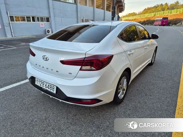 Hyundai The New Avante AD id 3385624 из Кореи 7