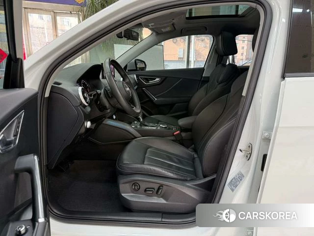 Audi Q2L id 4263303 из Китая 15