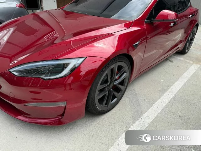 Tesla Model S 2023 Красный из Кореи, фото 3