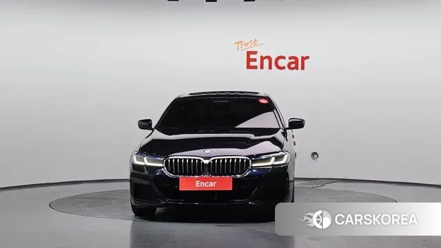 BMW 5 Series (G30) id 3467660 из Кореи 13