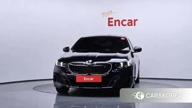 BMW i5 (G60) id 3769583 из Кореи 13