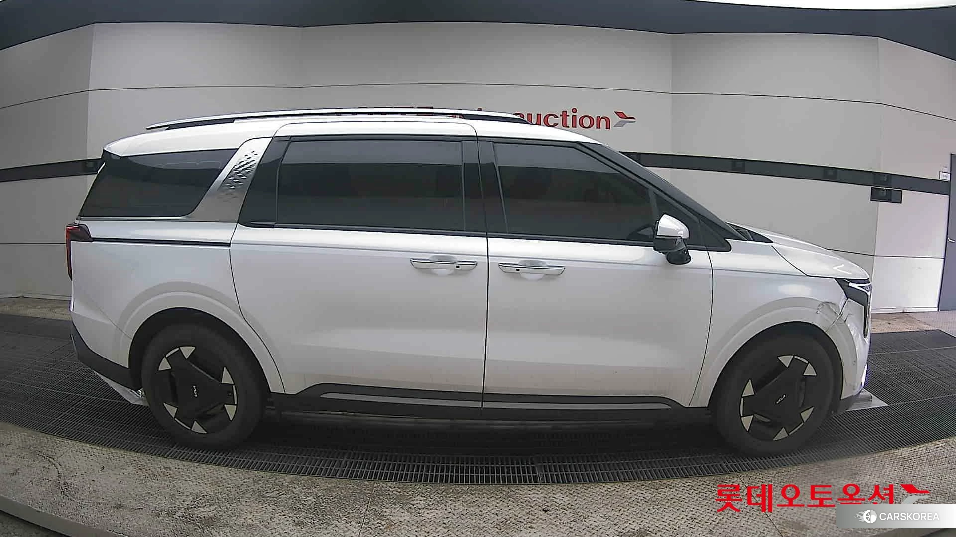 Kia Carnival Hybrid id 3888292 из Кореи 23