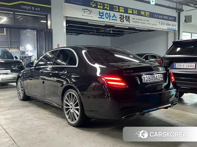 Mercedes-Benz E-Class W213 id 3672381 из Кореи 10