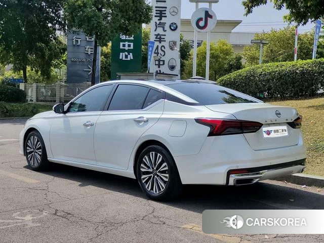 Nissan Teana 2024 Белый из Китая, фото 3