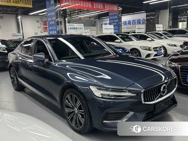Volvo S60 id 4219240 из Китая 8