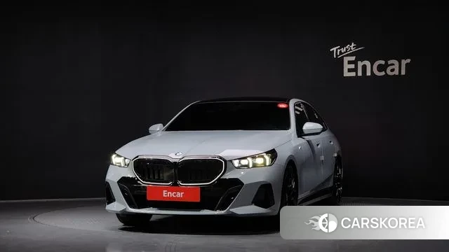 BMW 5 Series (G60) id 3496805 из Кореи 13