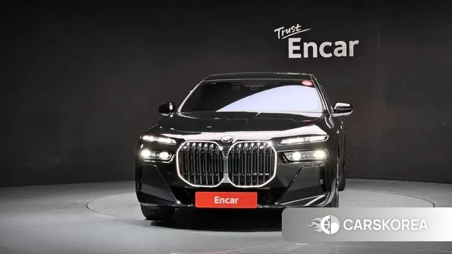 BMW 7 Series (G70) id 3341267 из Кореи 13